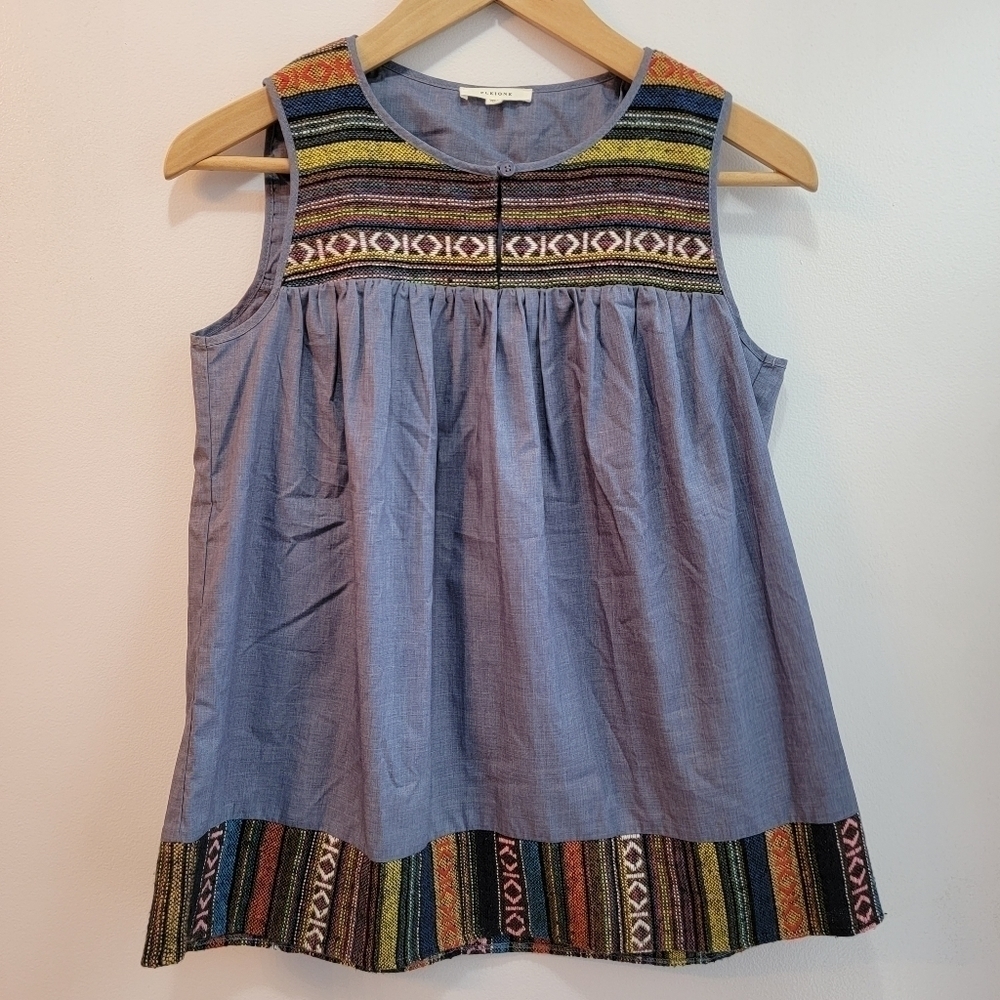 Pleione Chambray and Embroidered Sleeveless Blouse Size XS